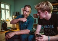 Lommbock – L-R: Kai (Moritz Bleibtreu) und Jonathan (Louis Hofmann)