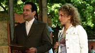 Monk – Ein unschlagbares Team: Superhirn Monk (Tony Shalhoub) und Sharona (Bitty Schram), Assistentin für alle Lebensfragen.