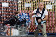 Der Babynator – Elite Navy Seal Shane Wolfe (VIN DIESEL) kämpft auf ungewohntem Terrain - im Vergleich zum Babysitting ist das Entschärfen von Bomben ein Kinderspiel! - Bitte beachten Sie, dass diese Bilder nur in Zusammenhang mit dem entsprechenden Filmstart bzw. Video/DVD-Start veröffentlicht werden dürfen.