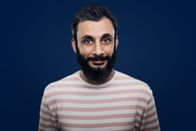 RESPEKT kompakt – Moderator Ramo Ali.