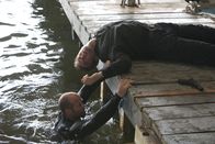 The Mechanic – Gefühllos, präzise und schnell: Arthur Bishop (Jason Statham, l.) verrichtet seine Arbeit als Auftragskiller mit der mechanischen Präzision einer Tötungsmaschine, was ihm deshalb auch den Beinamen The Mechanic eingebracht hat ...