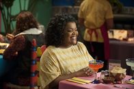 Community – Freut sich darauf, Jeff zu trainieren: Shirley (Yvette Nicole Brown) ist ein wahres Kickertalent ...