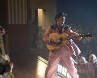 Elvis – Elvis Presley (Austin Butler)
