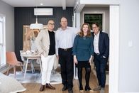 Unser Traumhaus: Umzug oder Umbau? – (v.l.n.r.) Neale Whitaker; Darrel; Karen; Andrew Winter