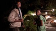 Wir – L-R: Gabe Wilson (Winston Duke), Jason Wilson (Evan Alex)