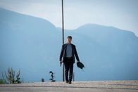 Der Gejagte - Im Netz der Camorra – Entschlossen nimmt Matteo DeCanin (Tobias Moretti) die Rettung seiner Tochter in die eigene Hand. Als Ex-Mafioso kann er sich auf niemanden verlassen.
