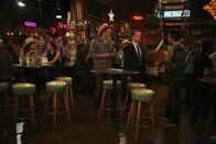 How I Met Your Mother – v.l.) und Robin (Cobie Smulders, l.) ...