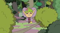 Super Happy Magic Forest – Twinkle konnte dem Zauberparfüm der Eichhörnchenkönigin ausweichen. Auf der Suche nach Hilfe trifft sie auf den legendären Bigface.