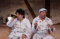Comedy Scheune – v.l.n.r: Hillu Stoll und Franz Auber (Hillu’s Herzdropfa)