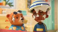 Paddingtons Abenteuer – L-R: Paddington, Mateo