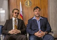 The Nice Guys – L-R: Holland March (Ryan Gosling) und Jackson Healy (Russell Crowe)