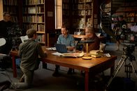 Pompeji mit Tom Hiddleston – Regisseur, Showrunner und ausführender Produzent Tom Barbor-Might, Moderator und ausführender Produzent Tom Hiddleston sowie Professor Steven Tuck – Ein Blick hinter die Kulissen von „Pompeii: Out of Time with Tom Hiddleston“. (National Geographic/Christian Black)