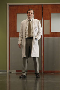 Dr. House – Dr. House (2011)