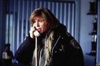 Fargo - Blutiger Schnee – Aus einer zunächst harmlosen Entführung heraus geschehen drei Morde. Dies ruft die hochschwangere Polizeichefin Marge Gunderson (Frances McDormand) auf den Plan ...