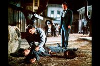 Zwei rechnen ab – Doc Holliday (Kirk Douglas, re.) und Wyatt Earp (Burt Lancaster, 2.v.l.) stehen sich in jeglicher Situation zur Seite.