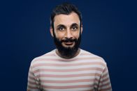 RESPEKT kompakt – Moderator Ramo Ali.