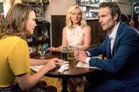God Friended Me – Violett Beane (Cara), Rachel Bay Jones (Susan), Michael Vartan (Jeffrey).