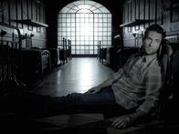 American Horror Story – (2. Staffel) - Leo (Adam Levine) ist einer der Patienten in der Briarcliff-Nervenheilanstalt. (Hinweis: Dieses Bild darf nur zur Ankündigung der Episoden verwendet werden, in denen Leo (Adam Levine) mitspielt)