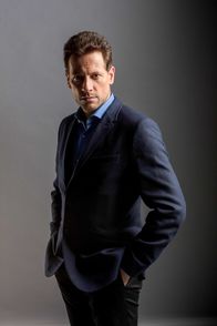 Liar - Labyrinth der Lügen – Dr. Andrew Earlham (Ioan Gruffudd).