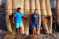 Peru - An der Küste der Inka – SRF DOK: Peru – An der Küste der Inka Wie vor 2000 Jahren bauen Fischer Boote aus Schilfrohr.