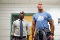 Central Intelligence – L-R: Calvin (Kevin Hart), Bob (Dwayne Johnson)