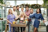 SAT.1-Frühstücksfernsehen – (v.l.n.r.) Alina Merkau; Daniel Boschmann; Matthias Killing; Karen Heinrichs; Christian Wackert; Lukas Haunerland; Marlene Lufen