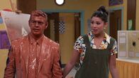 Die Thundermans: Undercover – Max Thunderman (Jack Griffo), Phoebe Thunderman (Kira Kosarin)