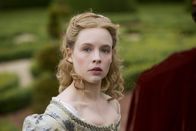 Versailles – Palatine (Jessica Clark)