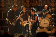 Shine a Light – Shine a Light (2008)