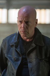 Extraction - Operation Condor – Leonard Turner (Bruce Willis)