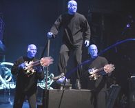 Scrubs - Die Anfänger – The Blue Man Group.