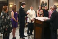 Two and a Half Men – v.l.) das Ja-Wort ...