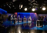 Wahl 24 – Vizekanzler Werner Kogler (Die Grünen), Andreas Babler (SPÖ), Bundeskanzler Karl Nehammer (ÖVP), Herbert Kickl (FPÖ), Beate Meinl-Reisinger (NEOS), Alexandra Maritza Wachter, Susanne Schnabl.