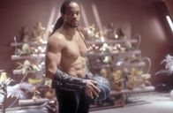 Gene Roddenberry's Andromeda – Tyr Anasazi (Keith Hamilton Cobb) relaxt bei einer Partie Basketball. "Andromeda", Science-Fiction-Serie, USA/CDN 2000 ff, Staffel I-II, Mo-Fr, 18.20 Uhr auf Tele 5. Abdruck honorarfrei bei redaktioneller Nennung von Tele 5 bis 2 Tage nach Ausstrahlung - Gilt auch bei Wdh..