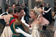 Anastasia – Anastasia aka Anna Koreff (Ingrid Bergman) tanzt mit ihrer angeblich ersten Liebe, Prinz Paul (Ivan Desny).