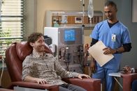 B Positive – Drew Dunbar (Thomas Middleditch, l.); Gideon (Darryl Stephens, r.)