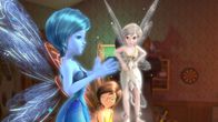 Peter Pan - Neue Abenteuer – Tinker Bell gleich mehrmals: Sie hat sich in ihre einzelnen Elemente aufgeteilt.