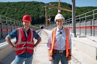 Zengleins Zehn – Moderator Johannes Zenglein (links) und Igor Zaidman (Deutsche Bahn) auf der Baustelle der Filstalbrücke (Bahnprojekt Stuttgart 21) am Albaufstieg zwischen Mühlhausen und Wiesensteig.