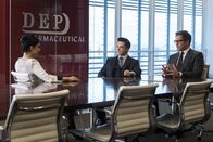 Bull – L-R: Arti Cander (Archie Panjabi), Benny Colón (Freddy Rodríguez), Jason Bull (Michael Weatherly)