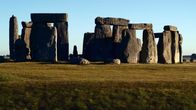 Wunderbauten der Geschichte – Die wohl berühmteste Sehenswürdigkeit Englands: Stonehenge. Das über 4000 Jahre alte Monument gibt der Wissenschaft bis heute Rätsel auf.