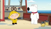 Family Guy – Stewie Griffin (l.); Brian Griffin (r.)