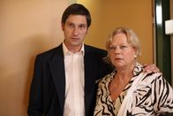 Seine Mutter und ich – Andreas Kiendl (Hubert), Marianne Mendt (Leopoldine).