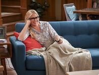 The Neighborhood – Gemma Johnson (Beth Behrs)