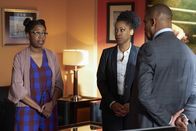 Navy CIS – (v.l.n.r.) Kasie Hines (Diona Reasonover); Eden Greyson (Amber Friendly); Leon Vance (Rocky Carroll)