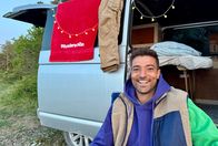 Wunderschön! – Ein spannender Roadtrip durch Estland im Nordosten Europas mit Ramon Babazadeh – voller Abenteuer und überraschender Begegnungen.