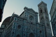 Cold Case – Der Dom von Florenz ist der Ort des Anschlags auf die Brüder Giuliano und Lorenzo de' Medici. Jedoch starb nur Giuliano de' Medici.