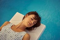 Normal People – Während ihres Urlaubs geht Marianne (Daisy Edgar-Jones) in sich und fragt sich, wie es weitergehen soll. Daraufhin fasst sie einen folgenschweren Entschluss.