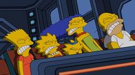 Die Simpsons – Versuchen alles, um Kang und Kodos zu entkommen: (v.l.n.r.) Bart, Lisa, Maggie, Marge und Homer.