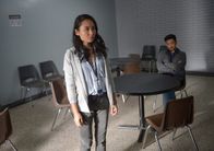 The Exorcist – Erkennt Rose (Li Jun Li, l.), dass nicht nur die jüngsten Vorkommnisse Andy (John Cho, r.) verändert haben, sondern etwas viel Dunkleres Besitz von ihm ergreifen will?