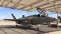 Spitzenreiter der Technik – Der Tarnkappen-Mehrzweckjet F-35 zeichnet sich neben seiner Geschwindigkeit dadurch aus, als einziger Überschall-Kampfjet senkrecht landen zu können.